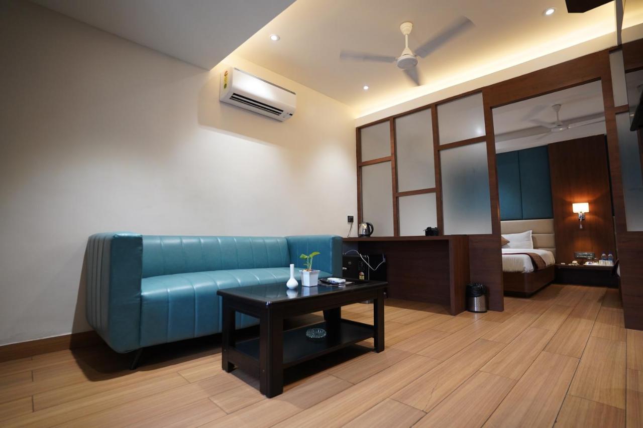 Hotel The Venue Dhanbād エクステリア 写真